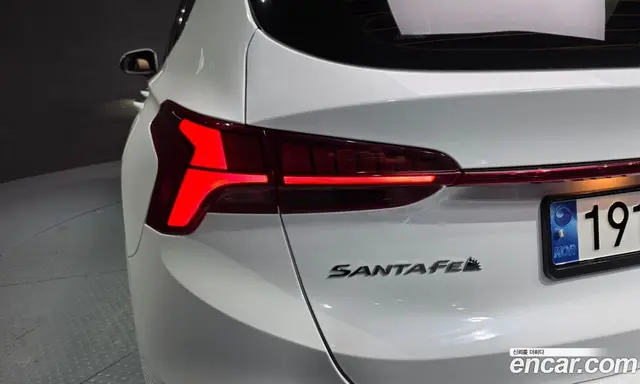 Hyundai Santa Fe 2023 1.6 автомат (гидро), миниатюра 9