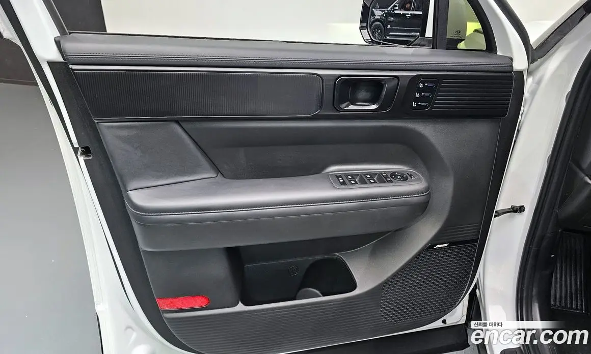 Hyundai Santa Fe 2023 1.6 автомат (гидро), фото 14