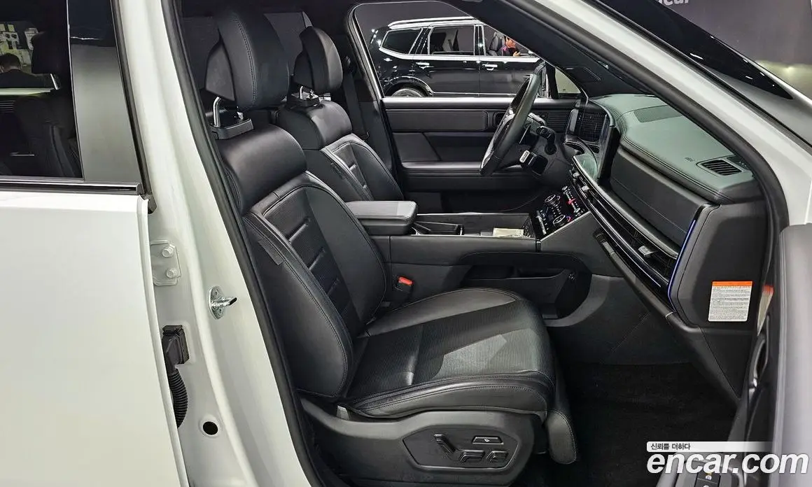 Hyundai Santa Fe 2023 1.6 автомат (гидро), фото 16