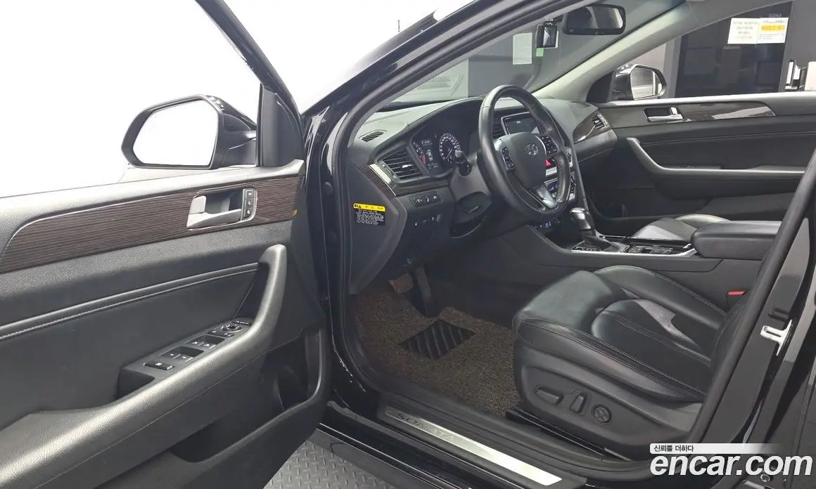 Hyundai Sonata 2018 2.0 автомат (гидро), фото 10