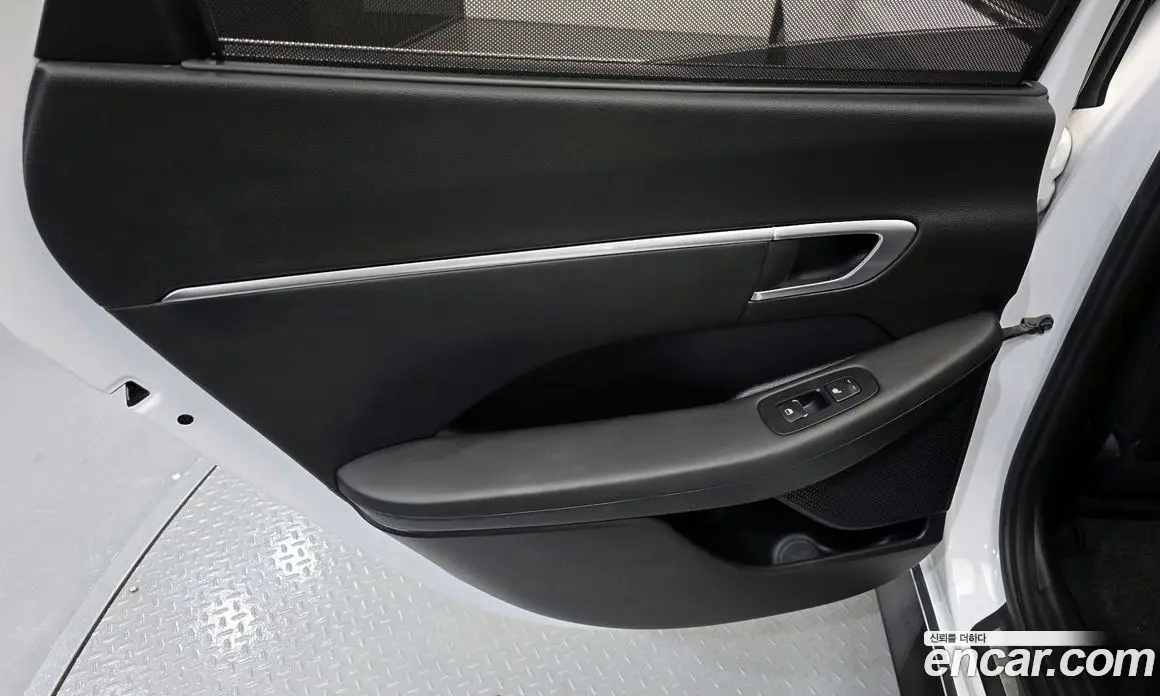 Hyundai Sonata 2019 2.0 автомат (гидро), фото 15