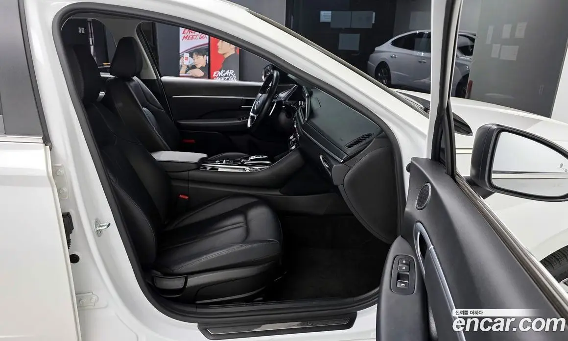 Hyundai Sonata 2019 2.0 автомат (гидро), фото 16