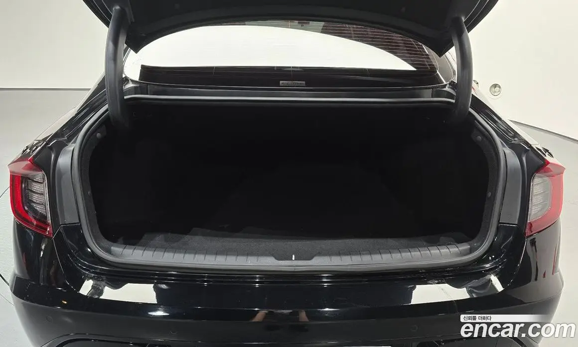 Hyundai Sonata 2022 2.0 автомат (гидро), фото 32