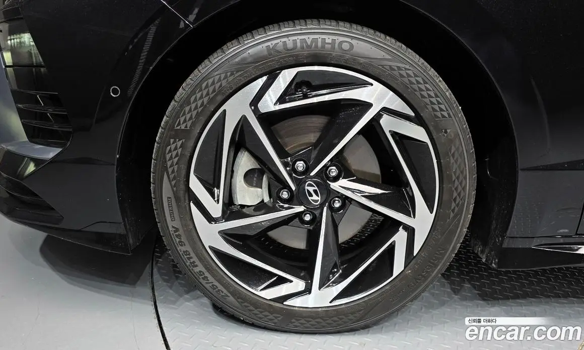 Hyundai Sonata 2024 2.0 автомат (гидро), фото 5