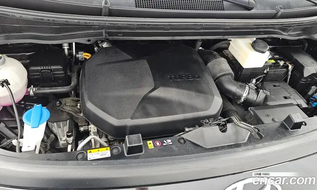 Hyundai Staria 2023 2.2 автомат (гидро), миниатюра 6