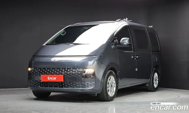 Hyundai Staria, 2024, 32 295 км