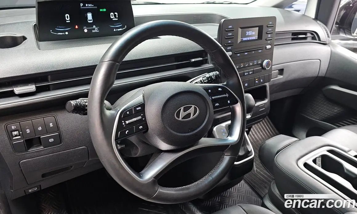 Hyundai Staria 2024 2.2 автомат (гидро), фото 19