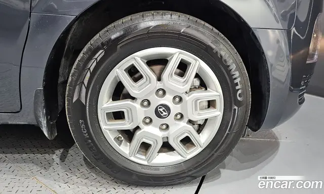 Hyundai Staria 2024 2.2 автомат (гидро), миниатюра 7