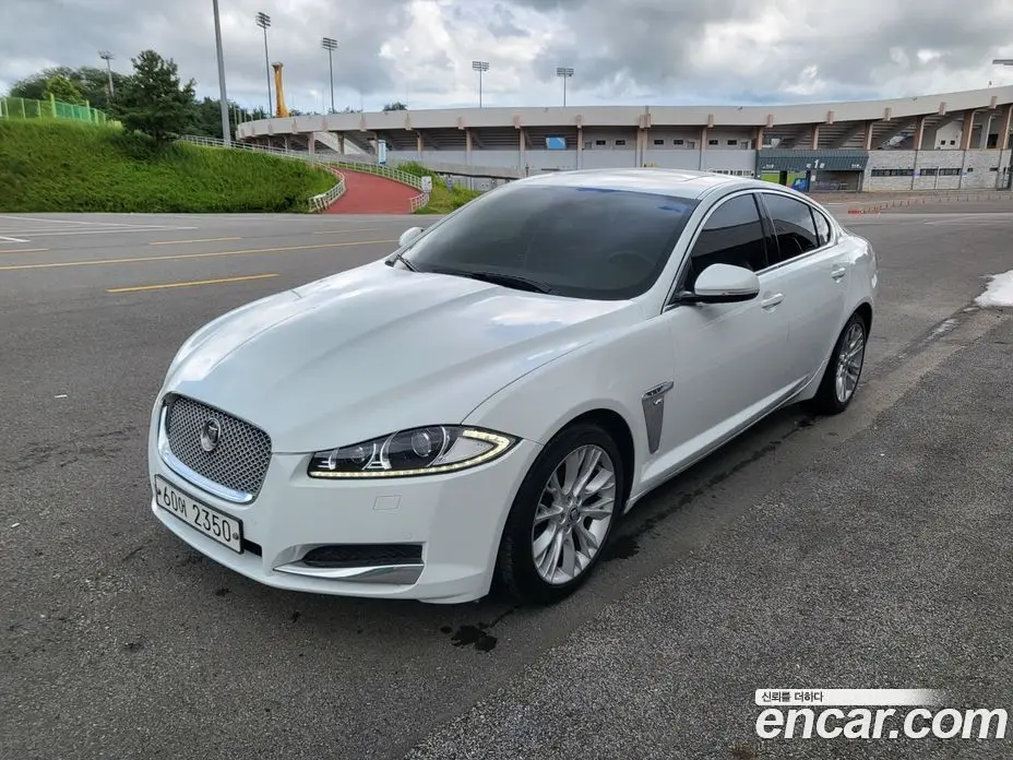 Jaguar XF 2013 3.0 автомат (гидро), фото 2 Jaguar XF 2013 3.0 автомат (гидро), фото 2