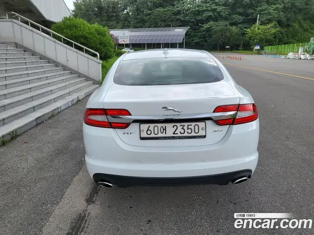 Jaguar XF 2013 3.0 автомат (гидро), миниатюра 5 Jaguar XF 2013 3.0 автомат (гидро), миниатюра 5