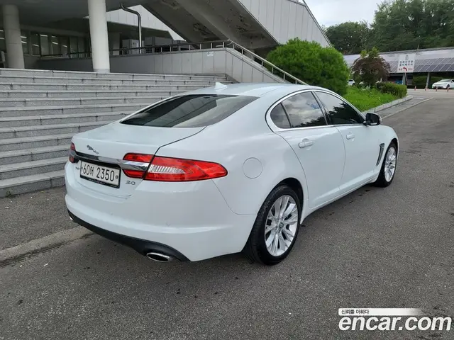 Jaguar XF 2013 3.0 автомат (гидро), миниатюра 6 Jaguar XF 2013 3.0 автомат (гидро), миниатюра 6