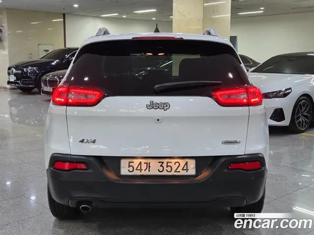 Jeep Cherokee 2016 2.4 автомат (гидро), миниатюра 4
