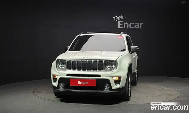 Jeep Renegade 2019 2.4 автомат (гидро), миниатюра 3