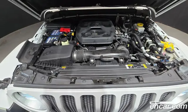 Jeep Wrangler 2021 2.0 автомат (гидро), миниатюра 6
