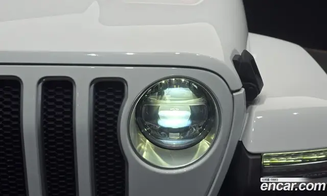 Jeep Wrangler 2021 2.0 автомат (гидро), миниатюра 8