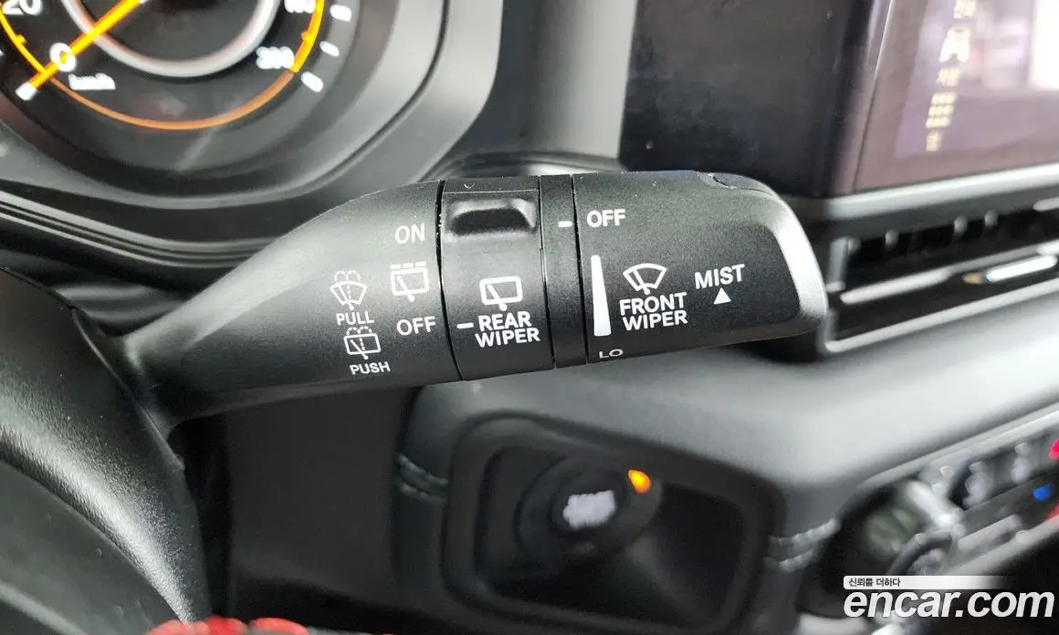 Jeep Wrangler 2024 2.0 автомат (гидро), фото 27