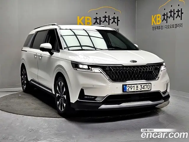 Kia Carnival 2021 2.2 автомат (гидро), миниатюра 2