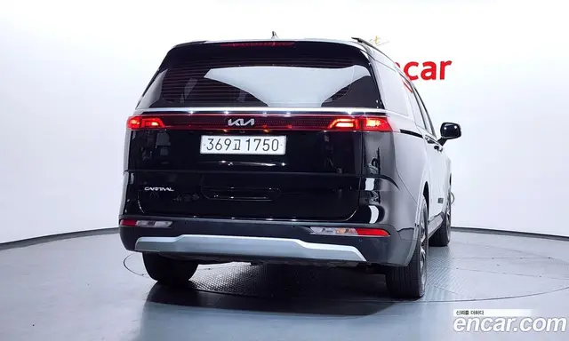 Kia Carnival 2022 2.2 автомат (гидро), миниатюра 4
