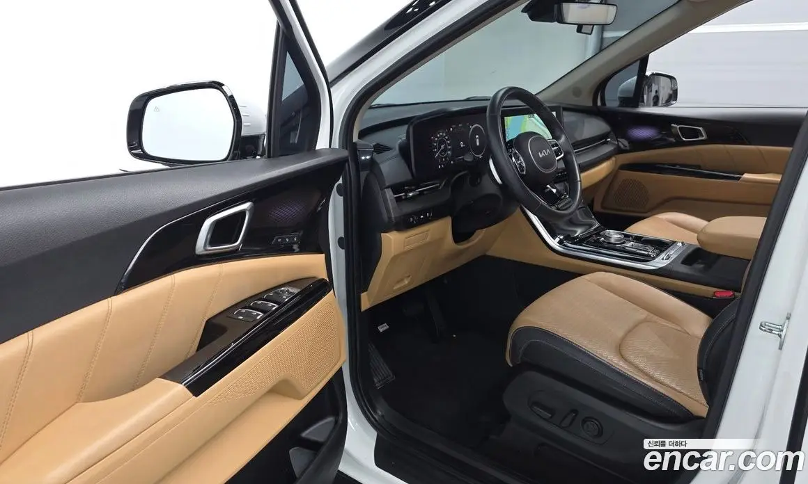 Kia Carnival 2023 2.2 автомат (гидро), фото 10