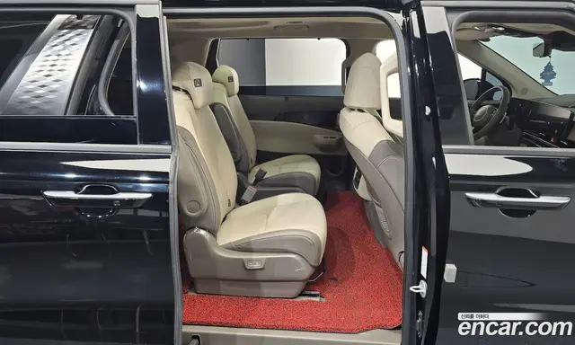 Kia Carnival 2023 2.2 автомат (гидро), миниатюра 11