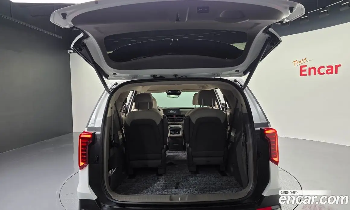 Kia Carnival 2025 2.2 автомат (гидро), фото 35