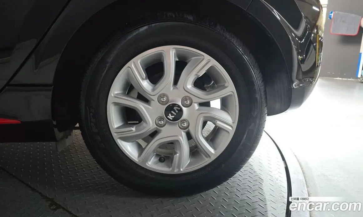 Kia Morning 2019 1.0 автомат (гидро), фото 7
