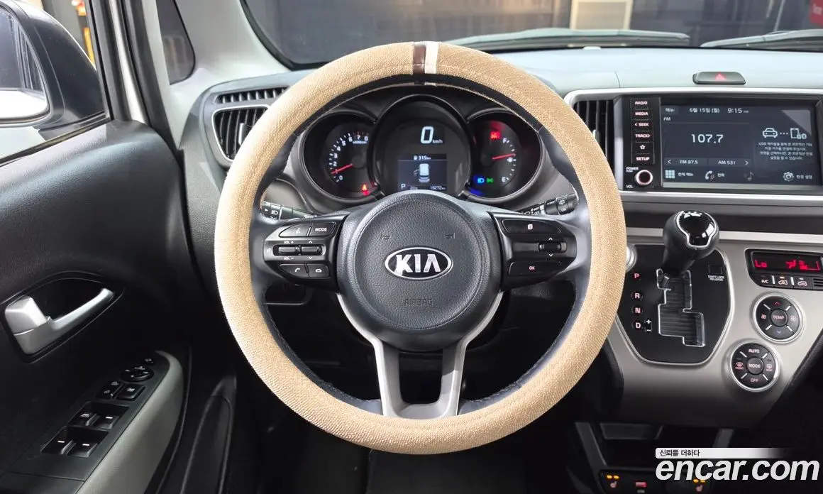 Kia Ray 2020 1.0 автомат (гидро), фото 19
