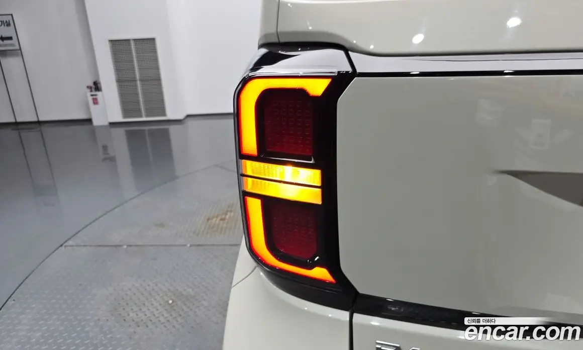 Kia Ray 2022 1.0 автомат (гидро), фото 8