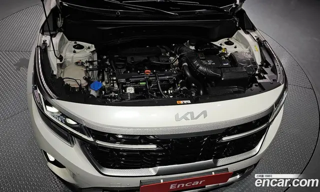 Kia Seltos 2024 1.6 автомат (гидро), миниатюра 6