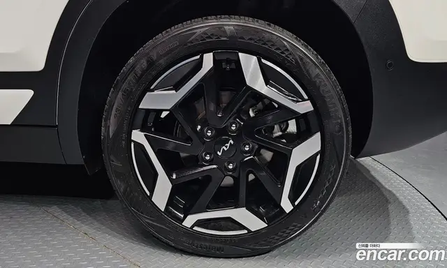 Kia Seltos 2024 1.6 автомат (гидро), миниатюра 7