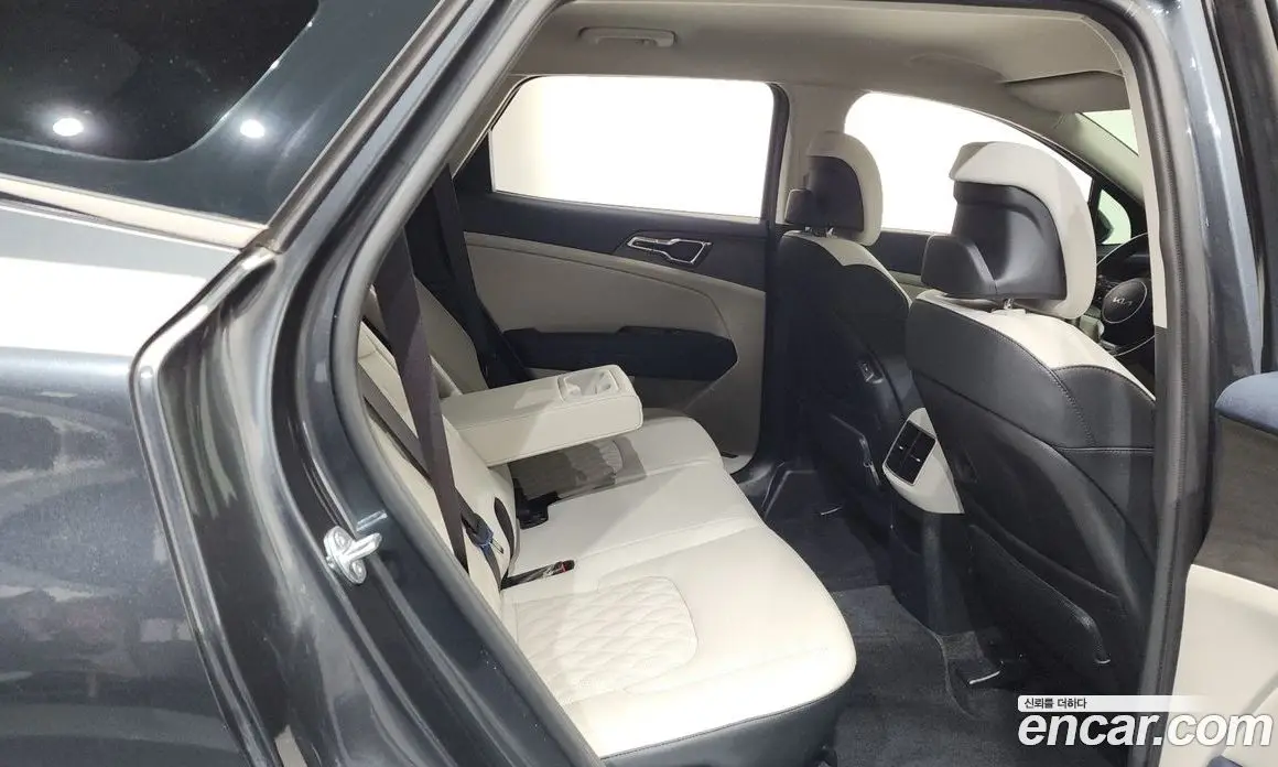 Kia Sportage 2023 1.6 автомат (гидро), фото 12