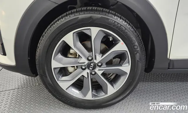 Kia Stonic 2019 1.4 автомат (гидро), миниатюра 5