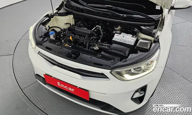 Kia Stonic 2019 1.4 автомат (гидро), миниатюра 6