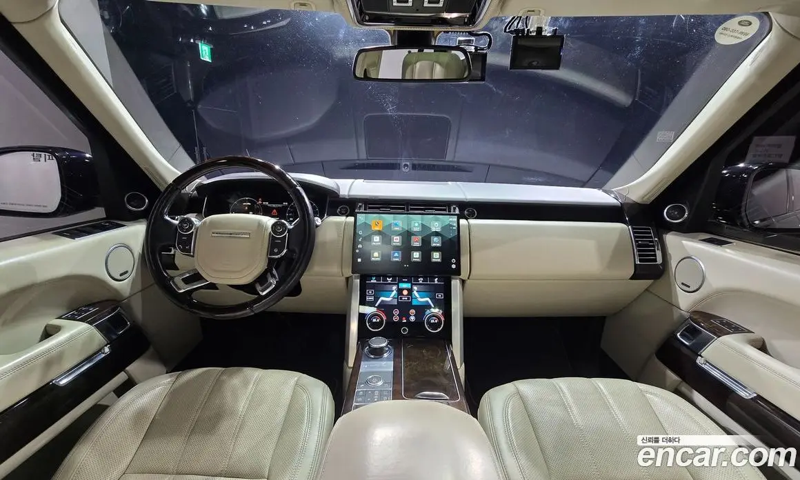 Land Rover Range Rover 2015 4.4 автомат (гидро), фото 12