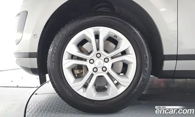 Land Rover Range Rover Evoque 2020 2.0 автомат (гидро), миниатюра 4
