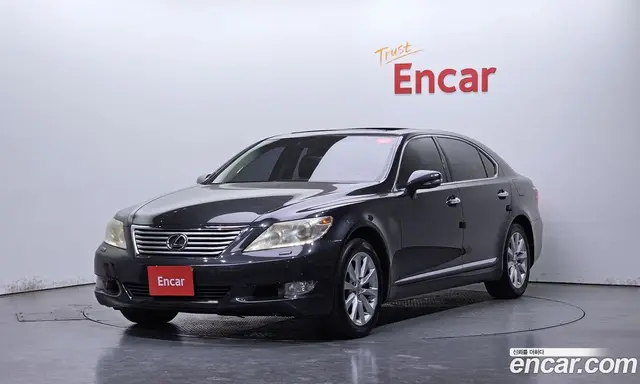Lexus LS 2011 4.6 автомат (гидро), миниатюра 1 Lexus LS 2011 4.6 автомат (гидро), миниатюра 1