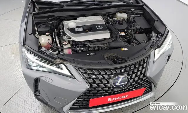 Lexus UX 2019 2.0 автомат (гидро), миниатюра 5 Lexus UX 2019 2.0 автомат (гидро), миниатюра 5