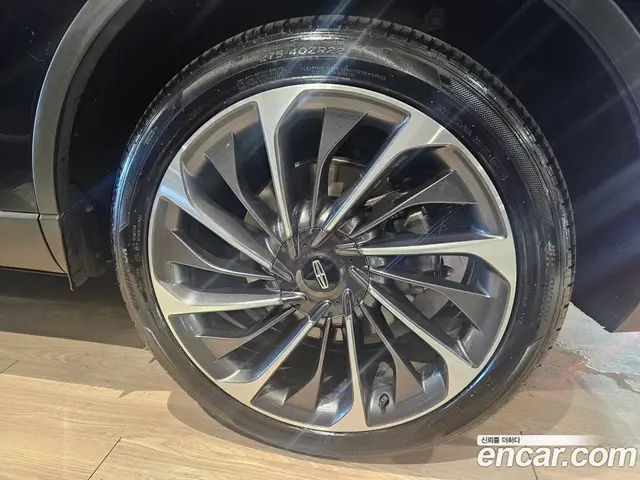 Lincoln Aviator 2023 3.0 автомат (гидро), миниатюра 5 Lincoln Aviator 2023 3.0 автомат (гидро), миниатюра 5