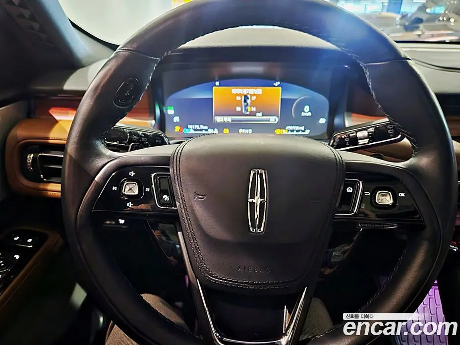 Lincoln Aviator 2023 3.0 автомат (гидро), фото 7 Lincoln Aviator 2023 3.0 автомат (гидро), фото 7