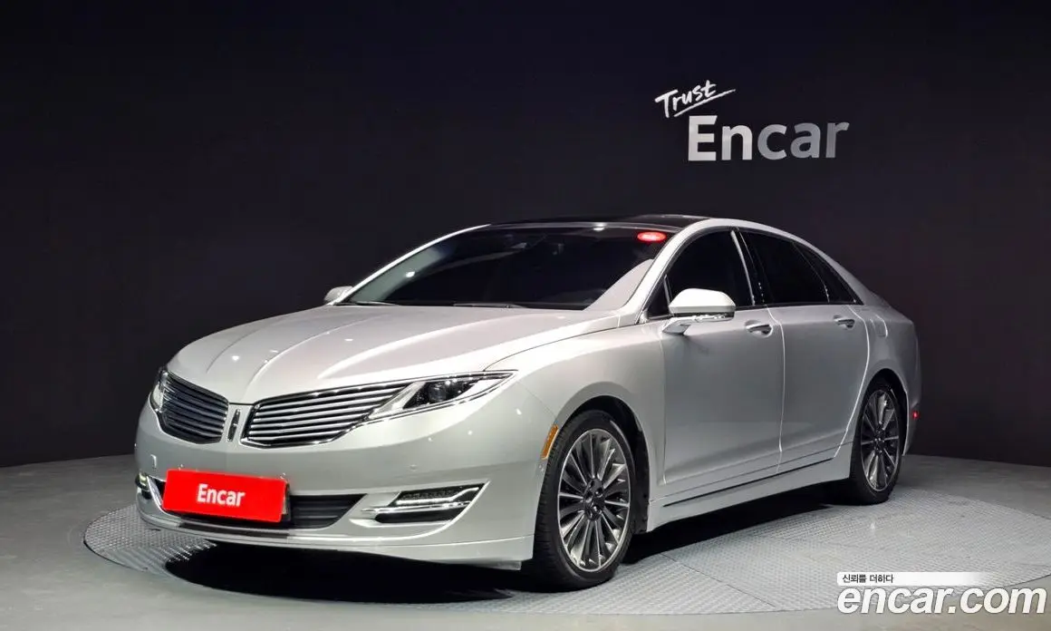 Lincoln MKZ 2015 2.0 автомат (гидро), фото 1 Lincoln MKZ 2015 2.0 автомат (гидро), фото 1