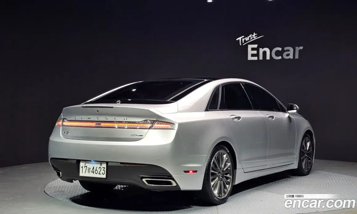 Lincoln MKZ 2015 2.0 автомат (гидро), фото 2 Lincoln MKZ 2015 2.0 автомат (гидро), фото 2