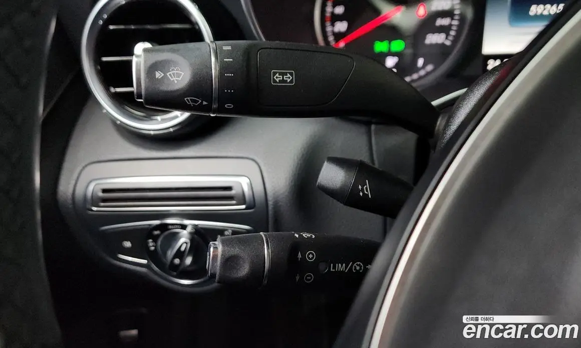 Mercedes-Benz C-Class 2014 2.0 гидро, фото 15 Mercedes-Benz C-Class 2014 2.0 гидро, фото 15