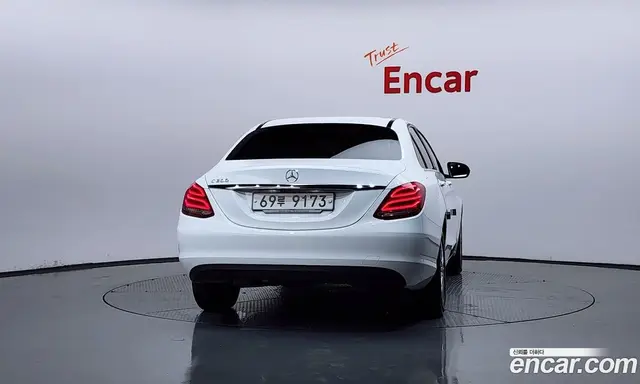 Mercedes-Benz C-Class 2014 2.0 гидро, миниатюра 4 Mercedes-Benz C-Class 2014 2.0 гидро, миниатюра 4
