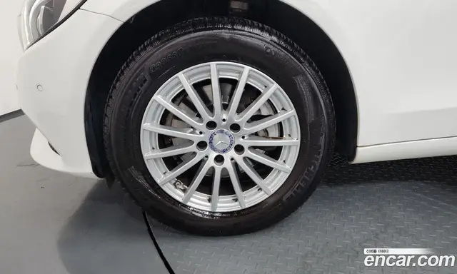 Mercedes-Benz C-Class 2014 2.0 гидро, миниатюра 5 Mercedes-Benz C-Class 2014 2.0 гидро, миниатюра 5
