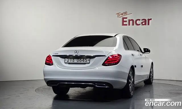 Mercedes-Benz C-Class 2016 2.0 гидро, миниатюра 4