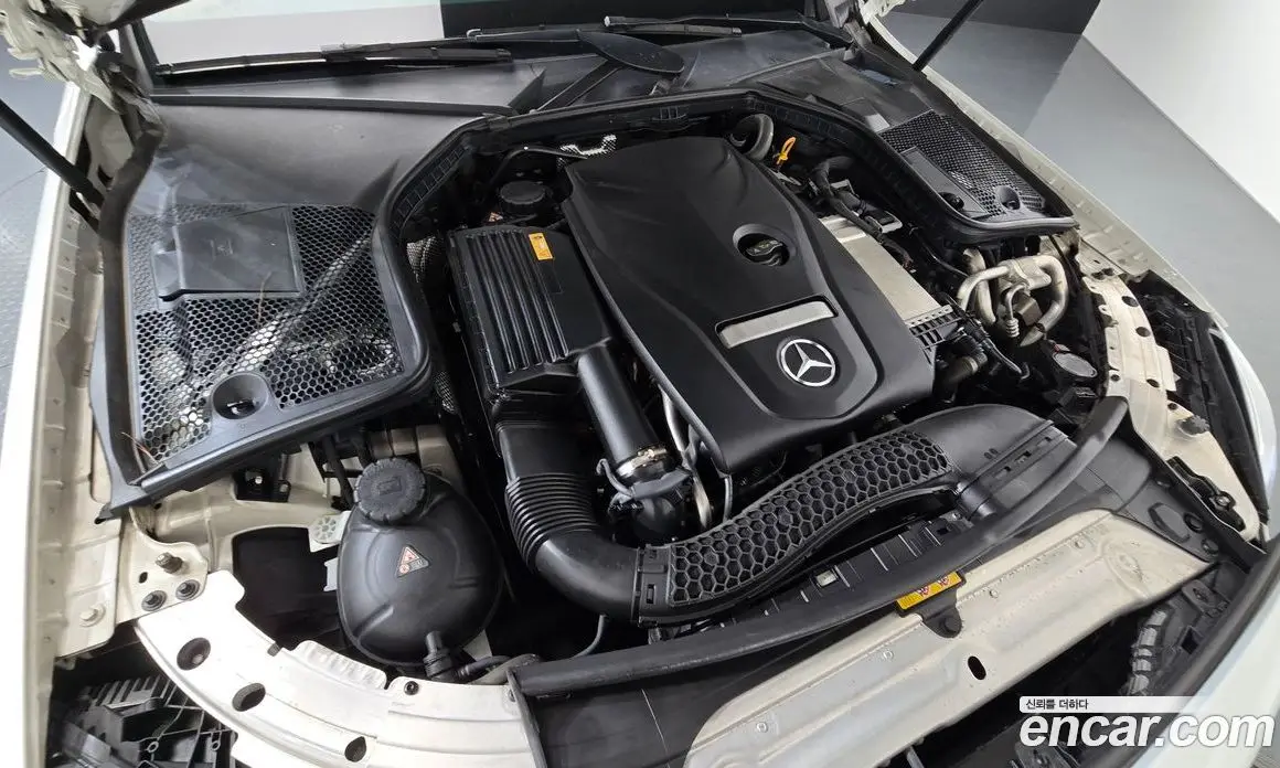 Mercedes-Benz C-Class 2016 2.0 гидро, фото 6
