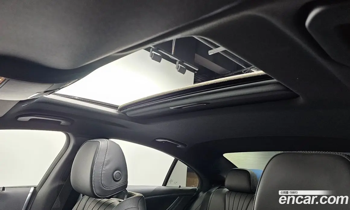 Mercedes-Benz CLS-Class 2022 2.0 гидро, фото 19