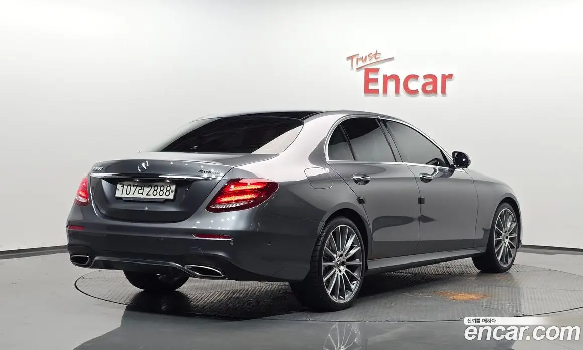 Mercedes-Benz E-Class 2019 2.0 гидро, фото 2 Mercedes-Benz E-Class 2019 2.0 гидро, фото 2