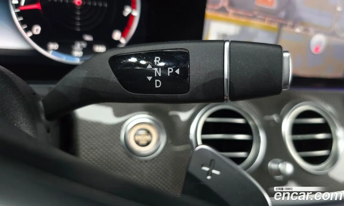 Mercedes-Benz E-Class 2019 2.0 гидро, фото 12 Mercedes-Benz E-Class 2019 2.0 гидро, фото 12