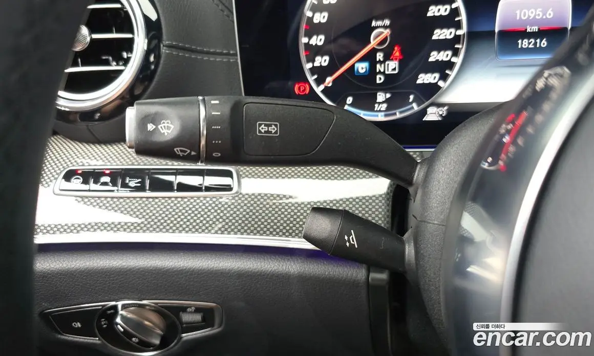 Mercedes-Benz E-Class 2019 2.0 гидро, фото 27 Mercedes-Benz E-Class 2019 2.0 гидро, фото 27